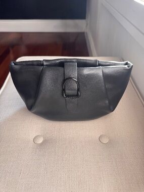 SENREVE Mini Cornetti in Black leather with Black Chain